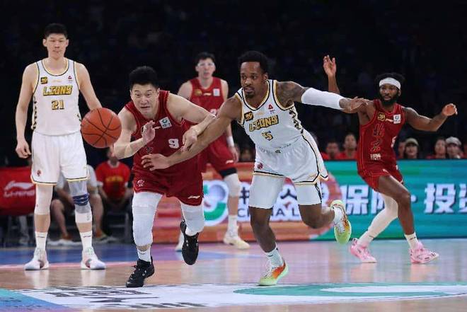 凯发入口 -冲刺阶段CBA季后赛传出新动向；拉齐奥篮板制胜；管理层表态：更衣室稳定；控场能力受关注(cba季后赛对阵预测)